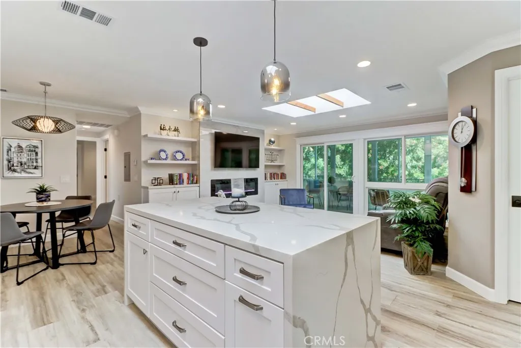 683 Via Alhmabra N, Laguna Woods, California 92637 home-pic-18