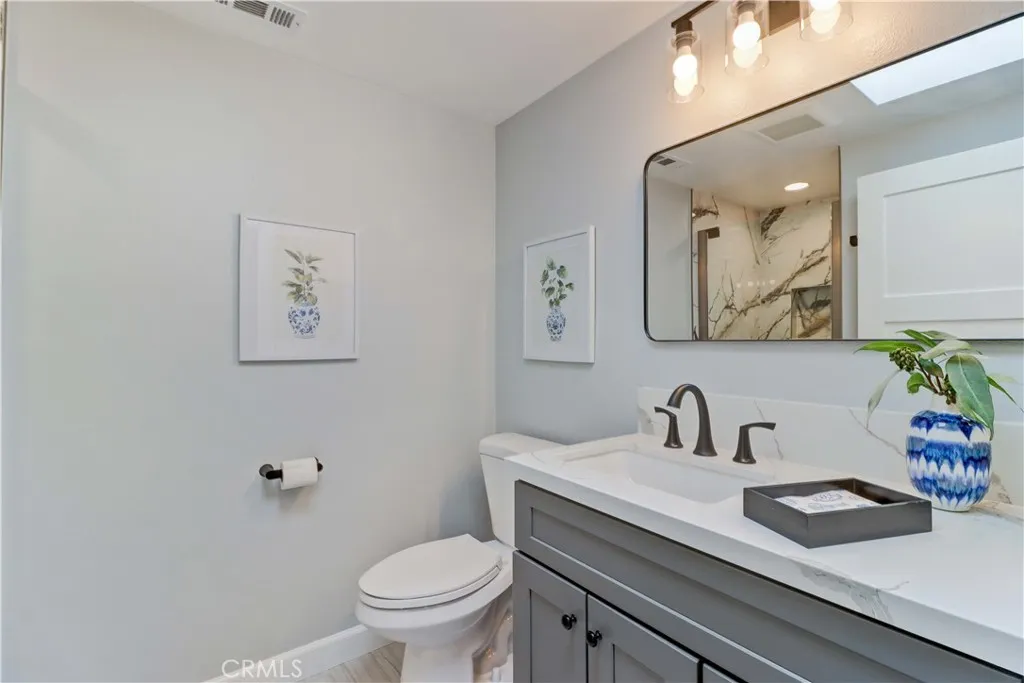 683 Via Alhmabra N, Laguna Woods, California 92637 home-pic-24