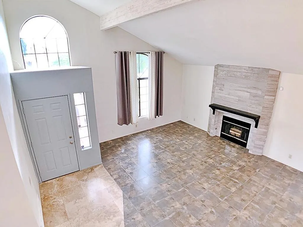 49035 Serenata Court, La Quinta, California 92253 home-pic-25