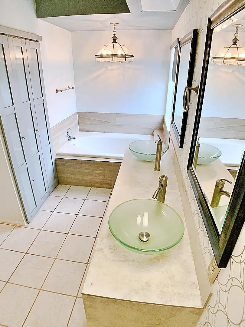 49035 Serenata Court, La Quinta, California 92253 home-pic-38