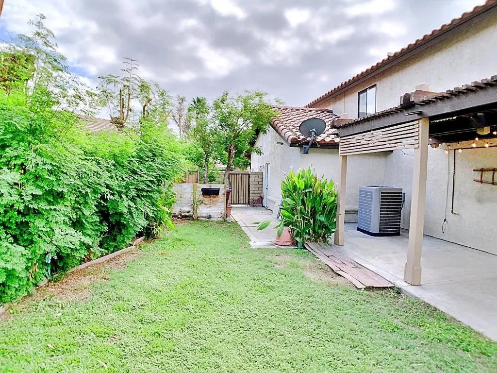49035 Serenata Court, La Quinta, California 92253 home-pic-62
