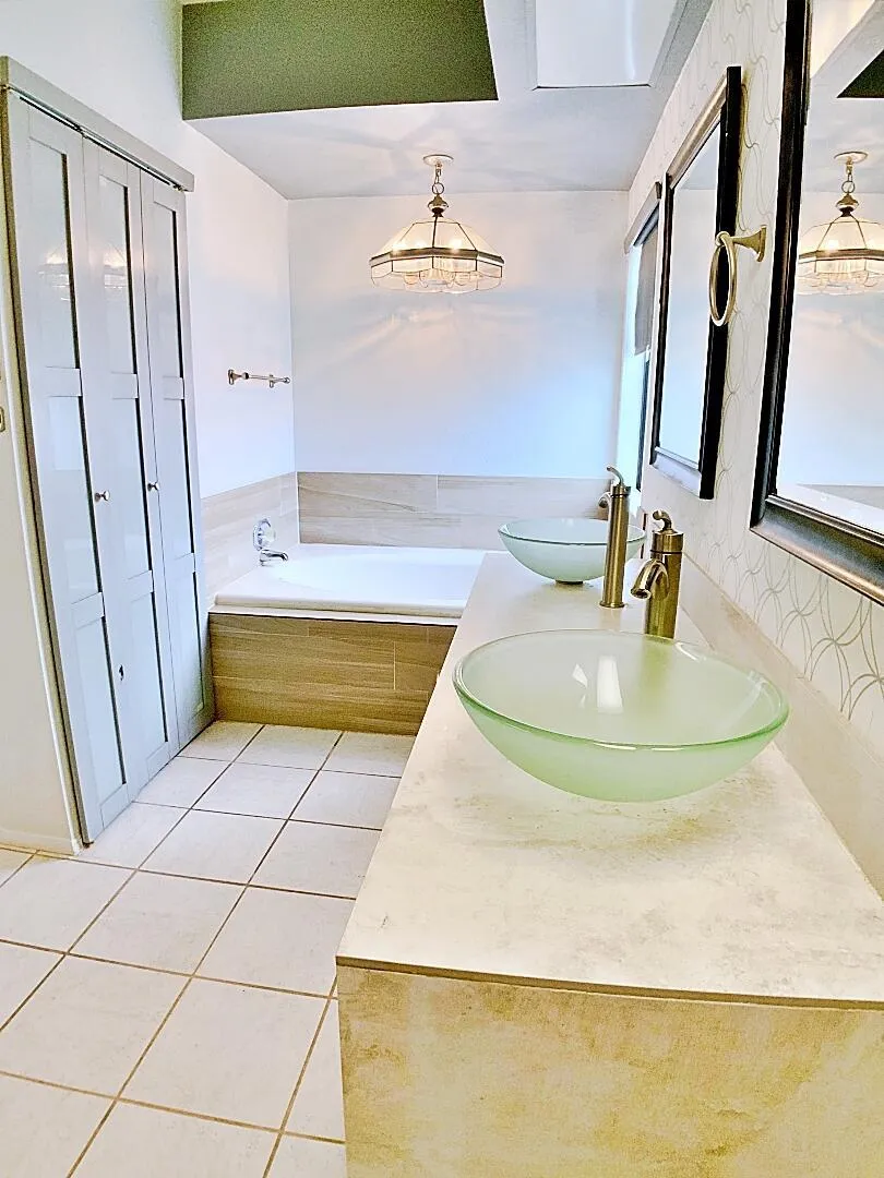 49035 Serenata Court, La Quinta, California 92253 home-pic-37