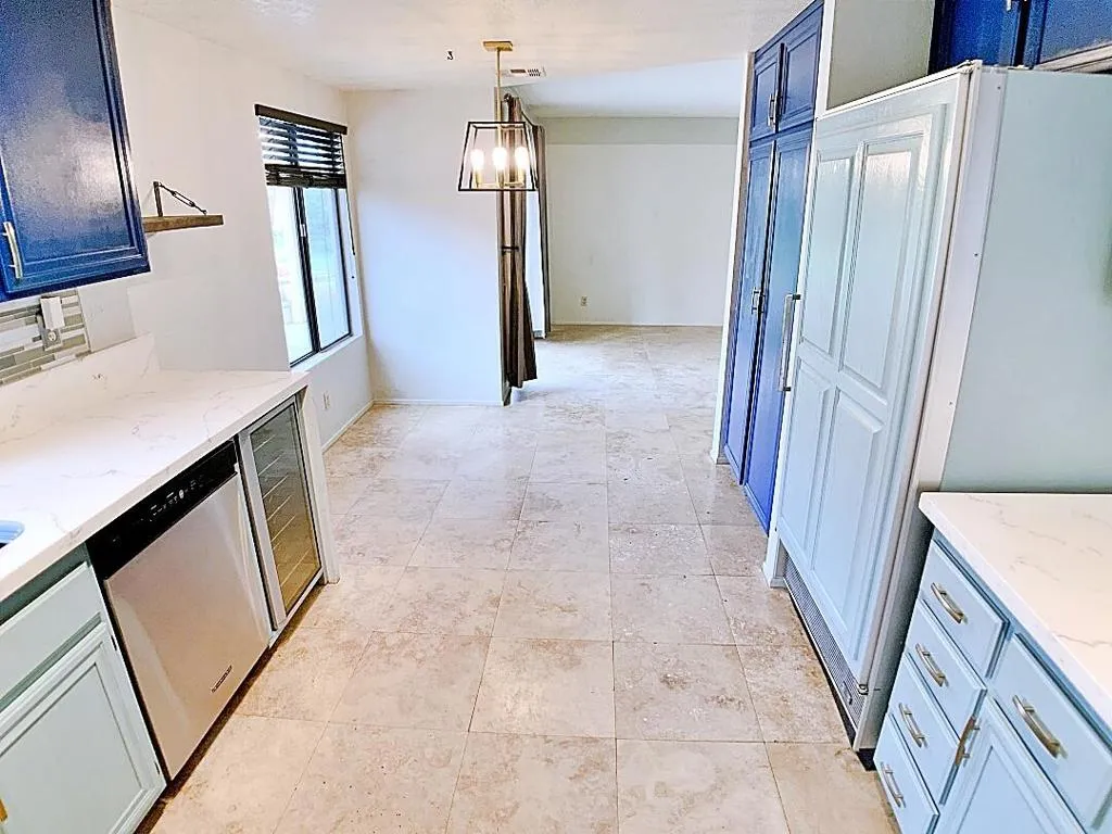49035 Serenata Court, La Quinta, California 92253 home-pic-14