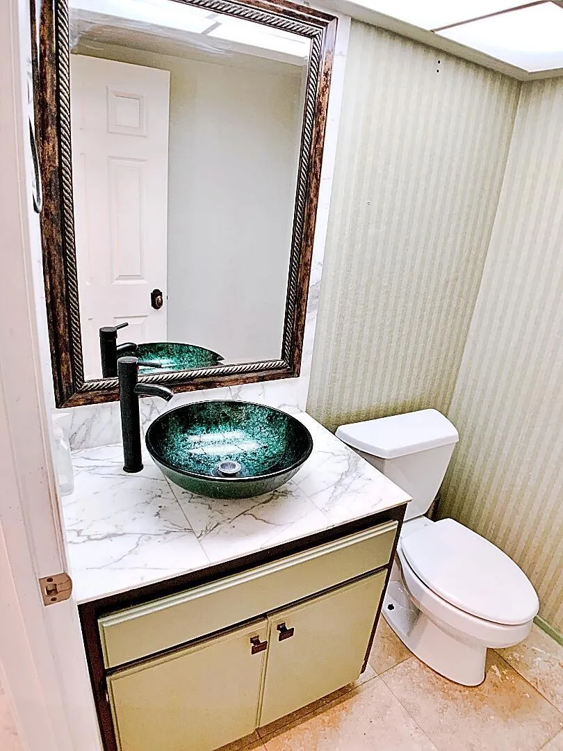 49035 Serenata Court, La Quinta, California 92253 home-pic-24