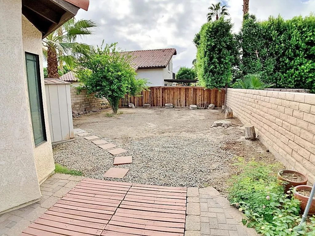 49035 Serenata Court, La Quinta, California 92253 home-pic-66
