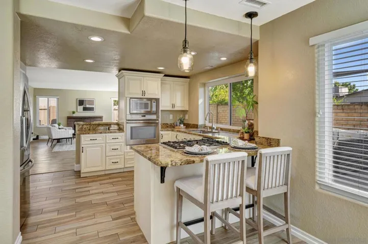 13403 Little Dawn Ln, Poway, California 92064