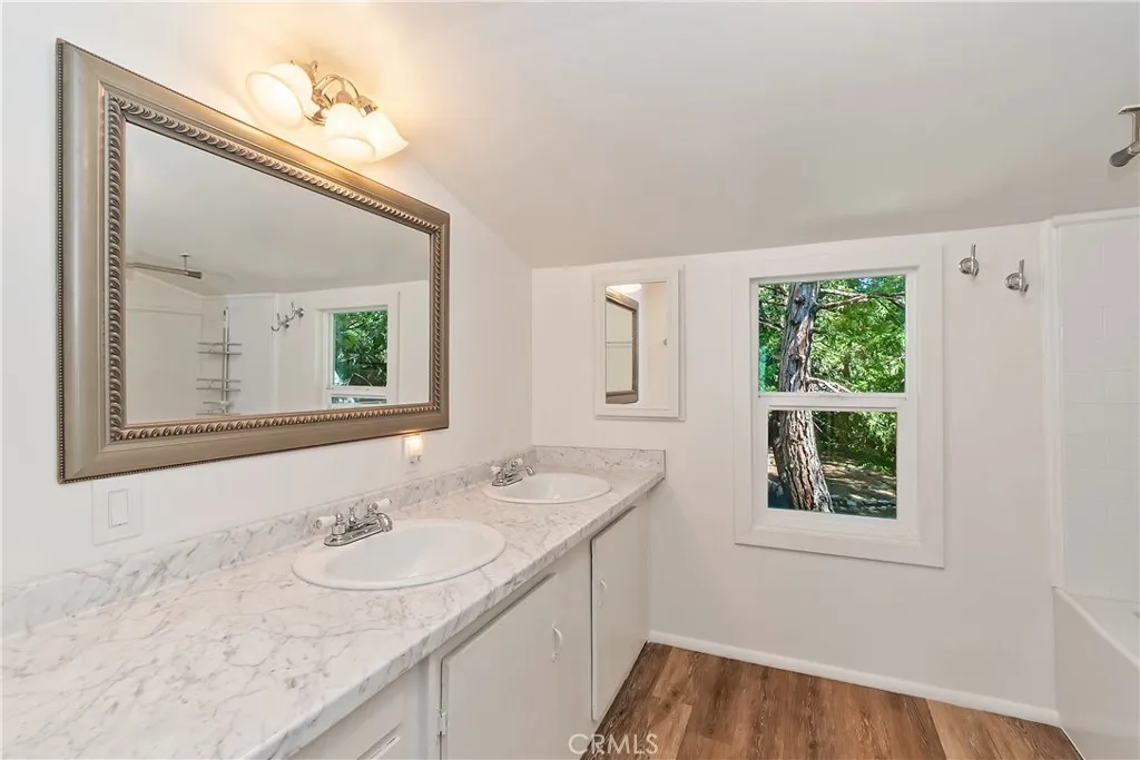 23581 Lake Drive, Crestline, California 92325 home-pic-21