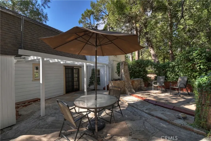 Awesome Courtyard for BBQ'N, Relaxing, Family/Friends Gatherings & More!