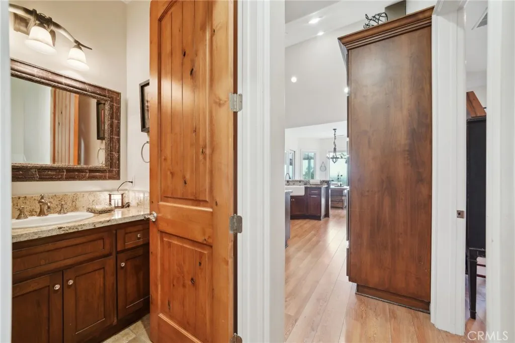 4210 Crestview Drive, Norco, California 92860 home-pic-28