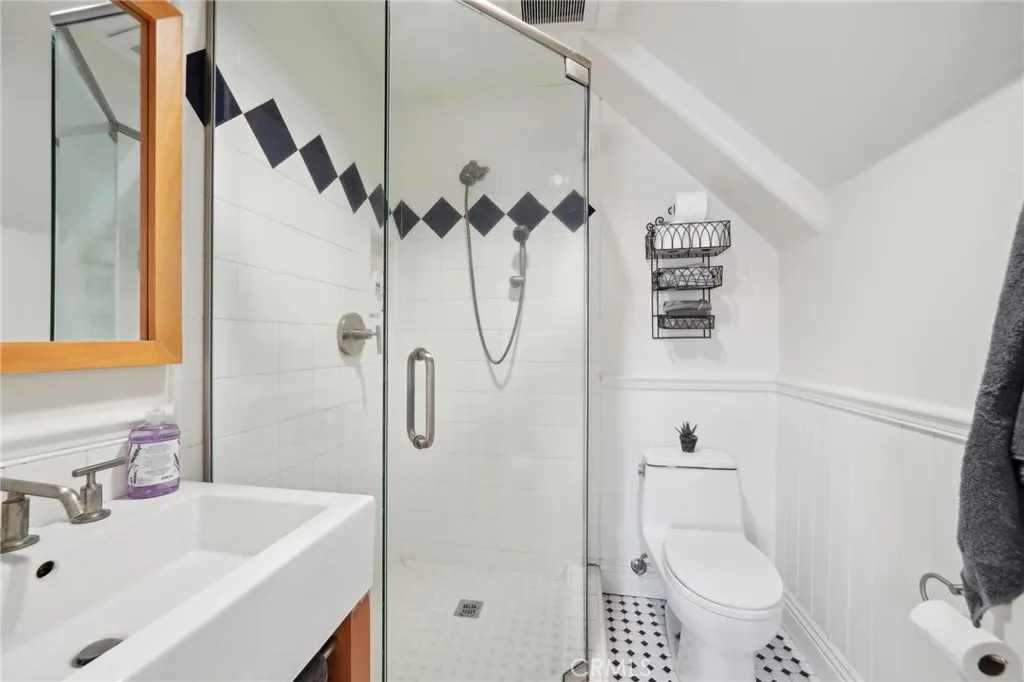 4210 Crestview Drive, Norco, California 92860 home-pic-27