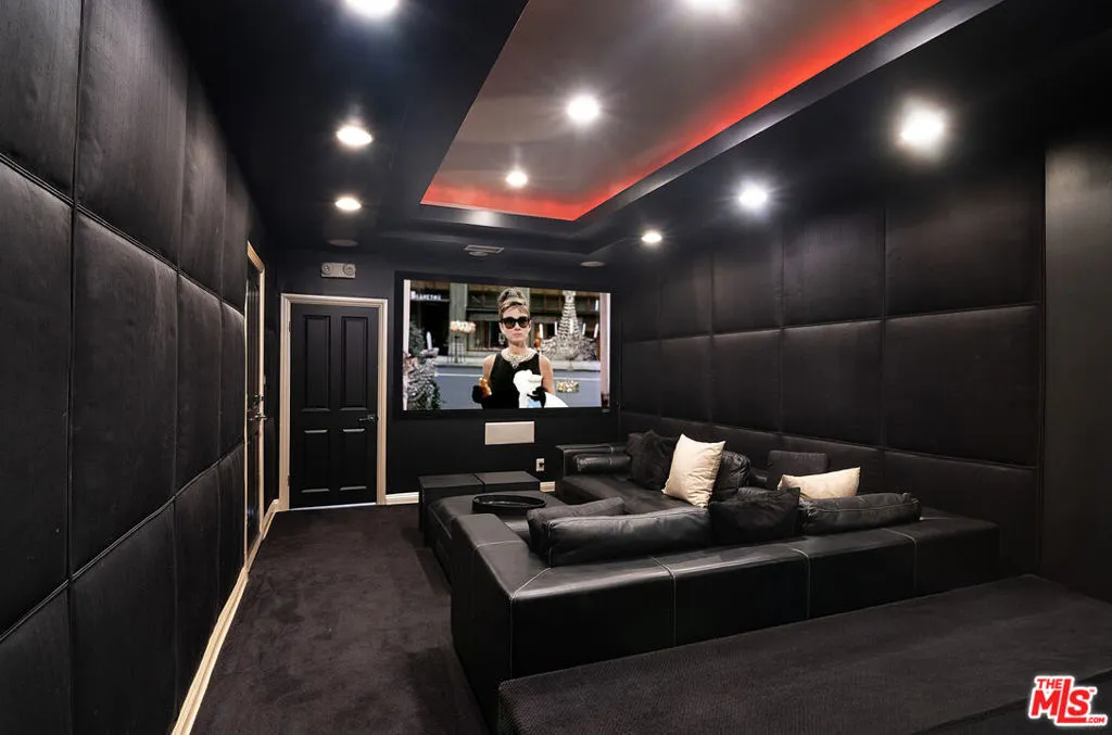 4054 Stone Canyon Avenue, Sherman Oaks, California 91403 home-pic-32