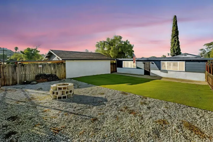 8273 Melrose Lane, El Cajon, California 92021