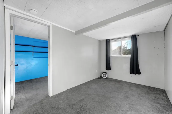 8273 Melrose Lane, El Cajon, California 92021