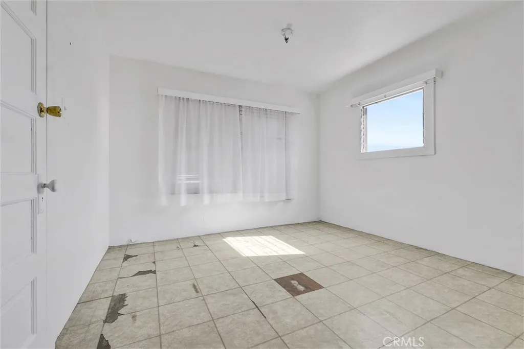 1143 1143 S Grande Vista, Los Angeles, California 90023 home-pic-15