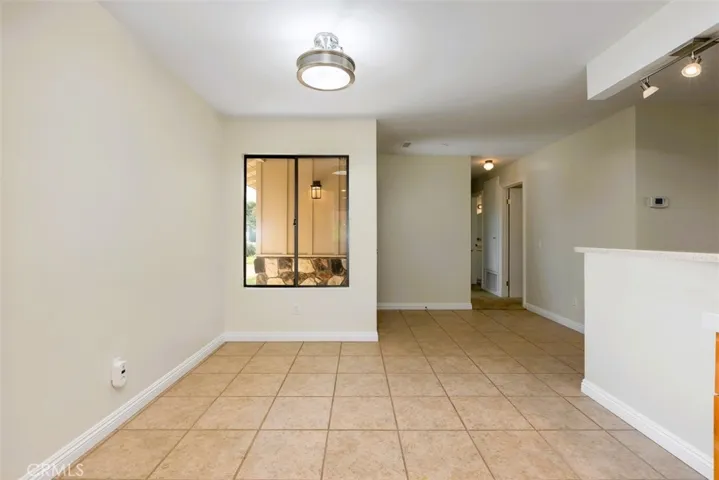2433 Summerhill Lane, Fallbrook, California 92028