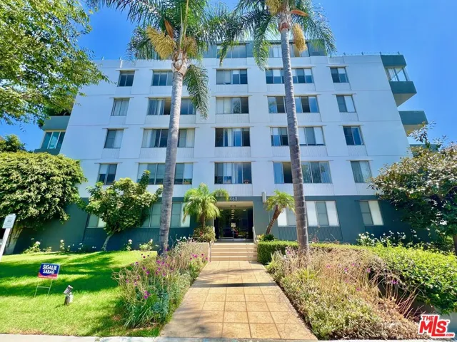 468 S Roxbury Drive 303, Beverly Hills, California 90212