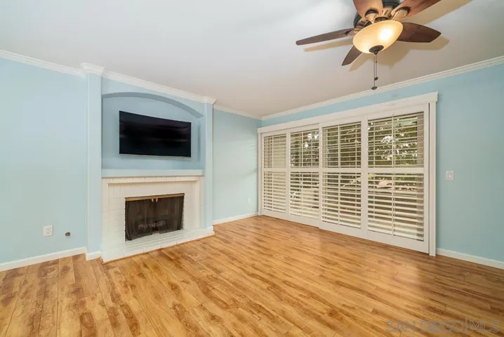Den/Family/Great Room