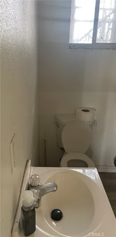 11235 S Central, Los Angeles, California 90059
