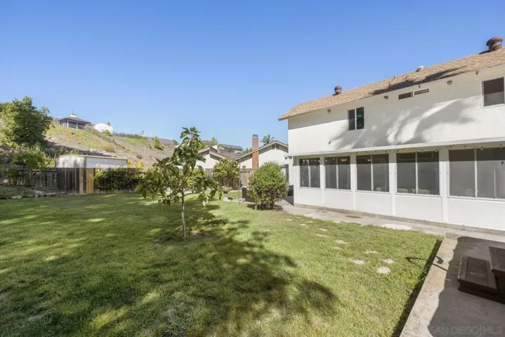 15541 Paseo Jenghiz, San Diego, California 92129