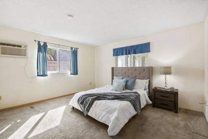 15541 Paseo Jenghiz, San Diego, California 92129