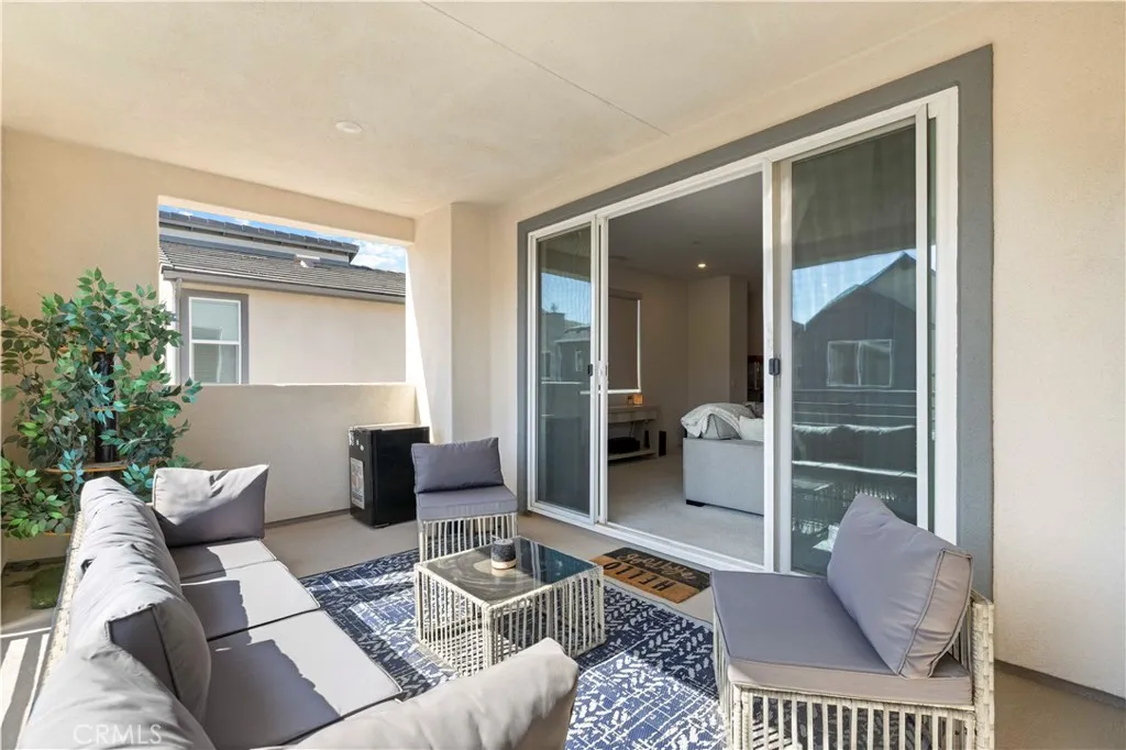 27318 Maverick Place, Valencia, California 91381 home-pic-41