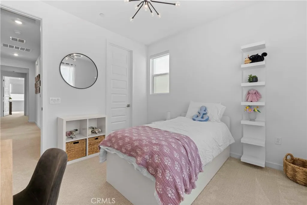 27318 Maverick Place, Valencia, California 91381 home-pic-24