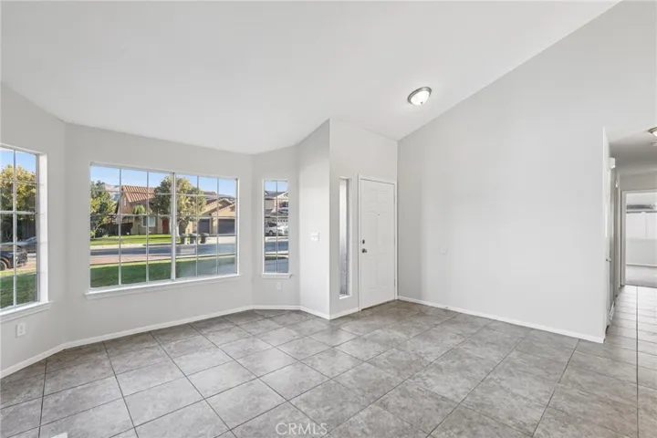 1642 Washington Avenue, San Jacinto, California 92583