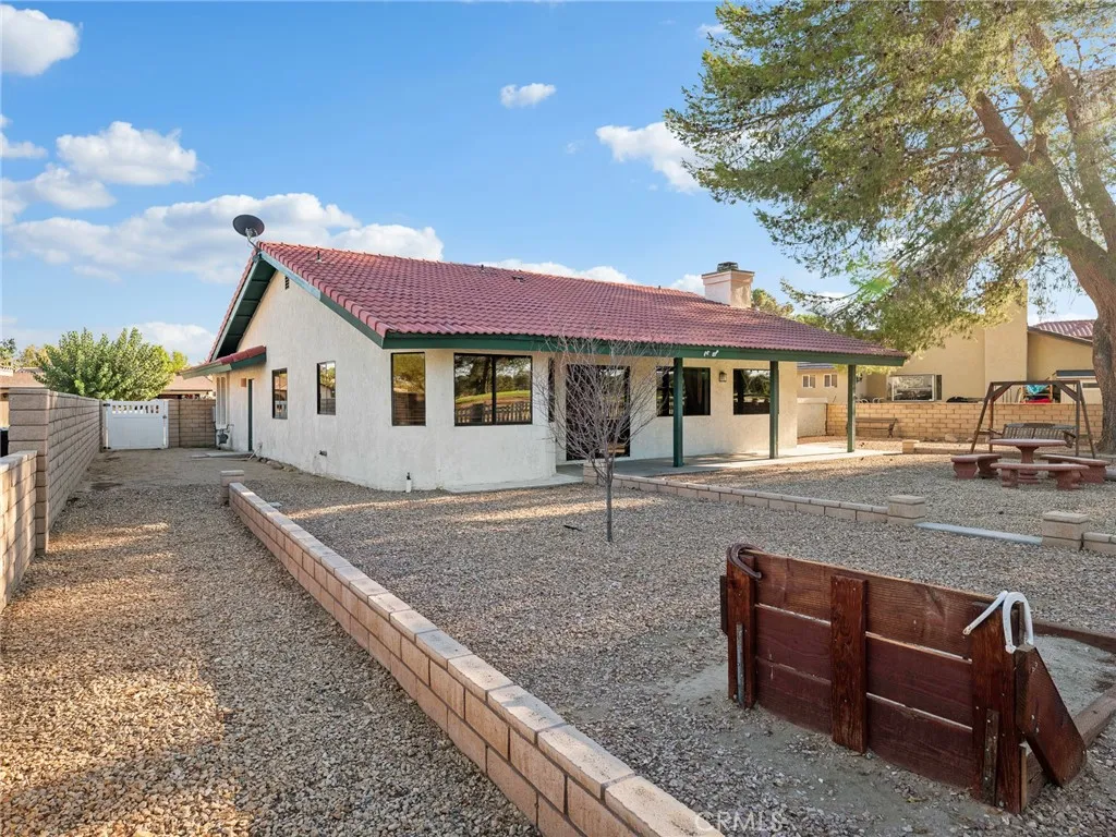 15082 Orchard Hill, Helendale, California 92342 home-pic-28