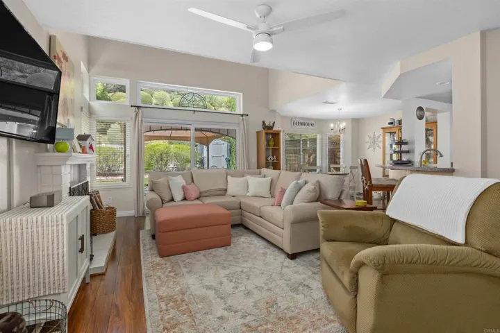 5238 Camino Playa Malaga, San Diego, California 92124