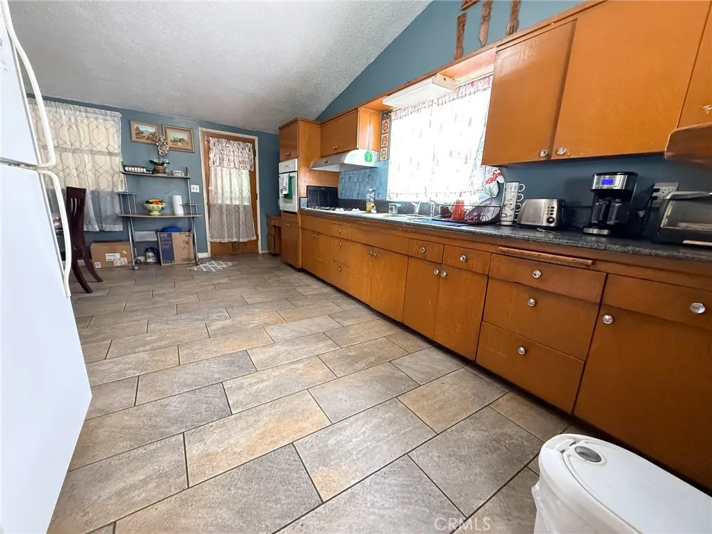 6712 La Jolla, Riverside, California 92504 home-pic-11