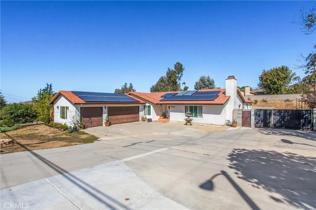 35688 Date, Yucaipa, California 92399 home-pic-3