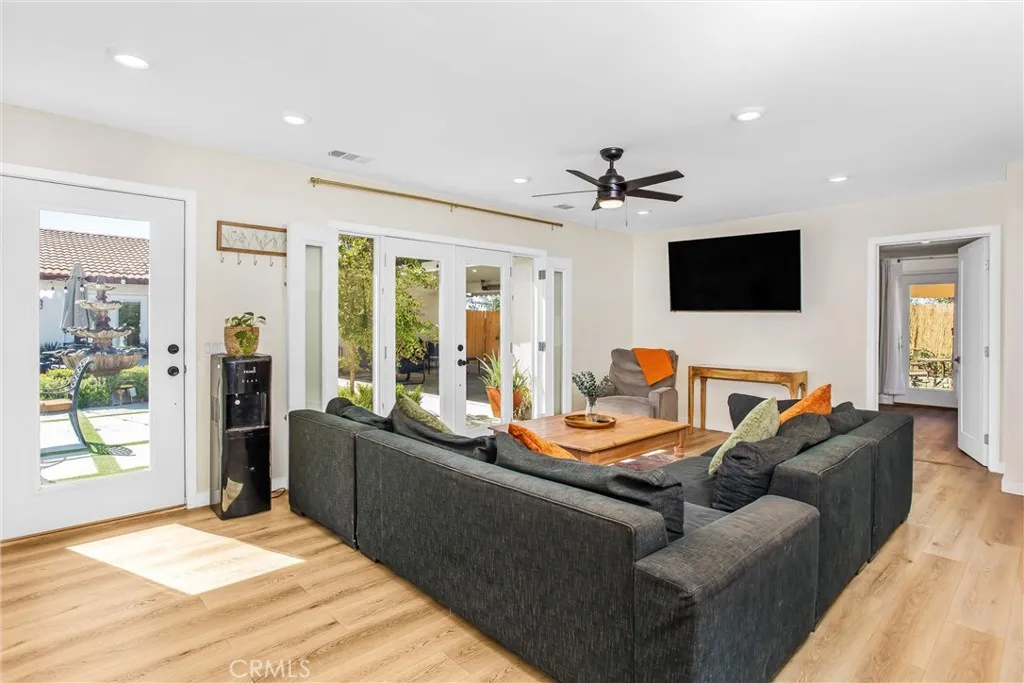 35688 Date, Yucaipa, California 92399 home-pic-33