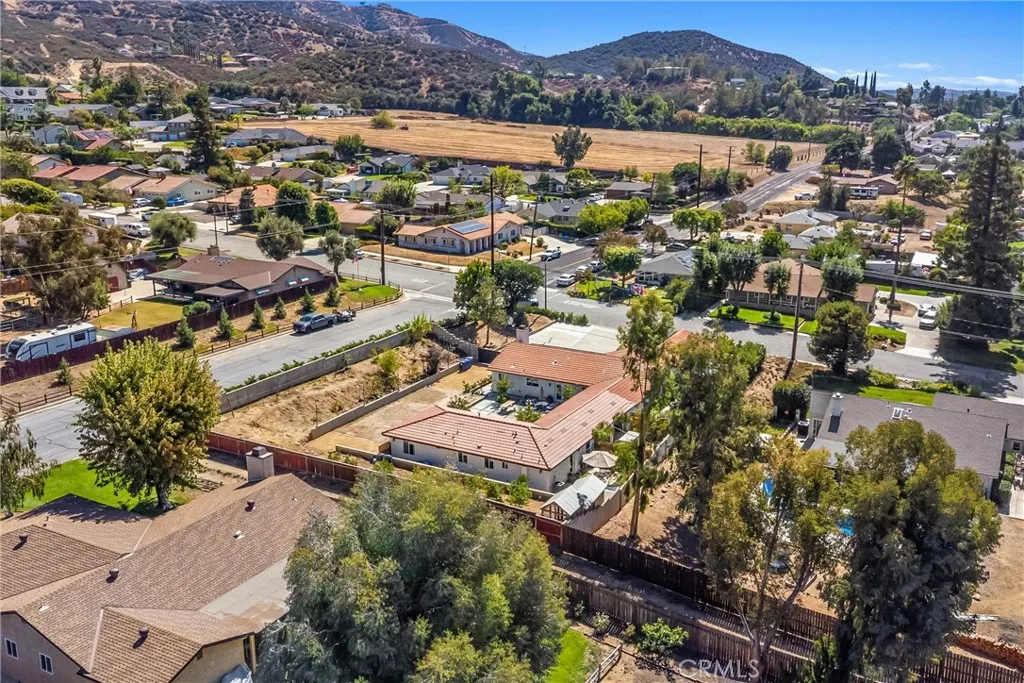 35688 Date, Yucaipa, California 92399 home-pic-53