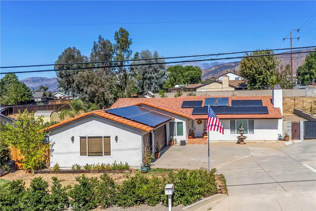 35688 Date, Yucaipa, California 92399 home-pic-49