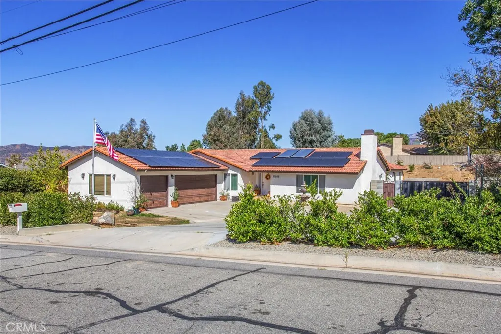 35688 Date, Yucaipa, California 92399 home-pic-2