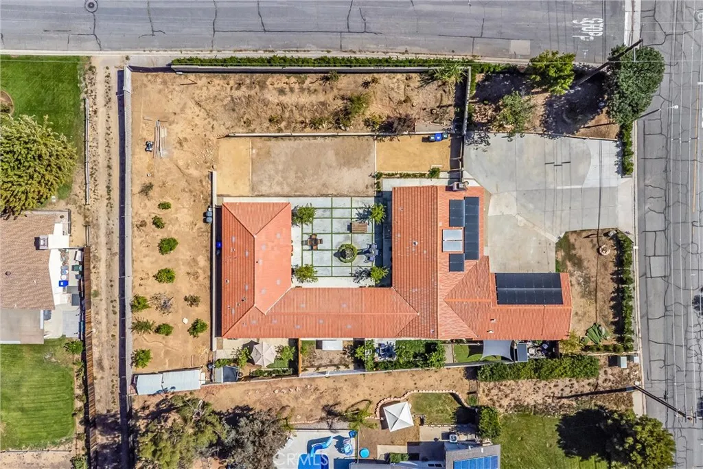 35688 Date, Yucaipa, California 92399 home-pic-54