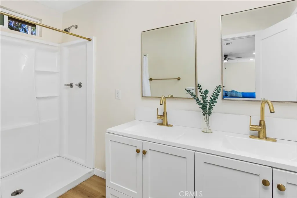 35688 Date, Yucaipa, California 92399 home-pic-45
