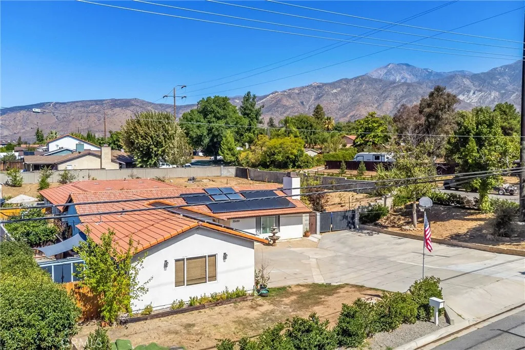 35688 Date, Yucaipa, California 92399 home-pic-50