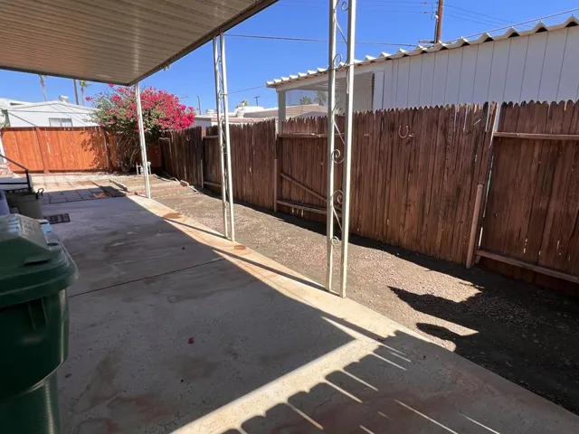side yard