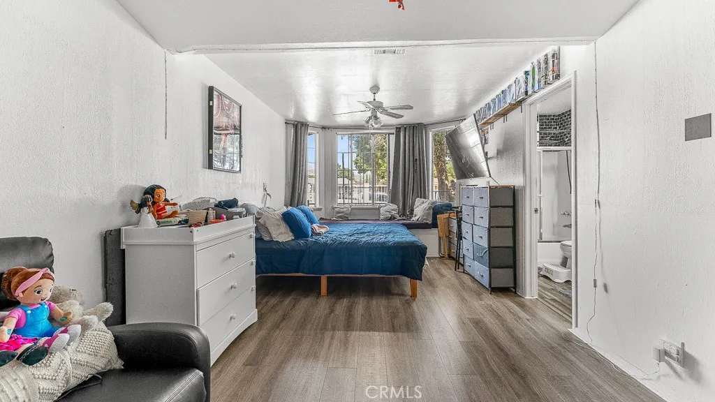 19230 Nearbrook Street, Canyon Country, California 91351 home-pic-27