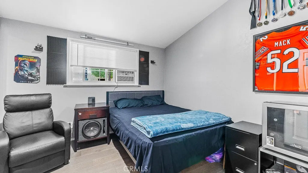 19230 Nearbrook Street, Canyon Country, California 91351 home-pic-19
