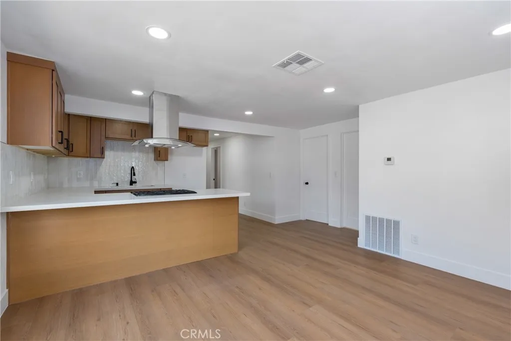 260 Olive Street, Claremont, California 91711 home-pic-3