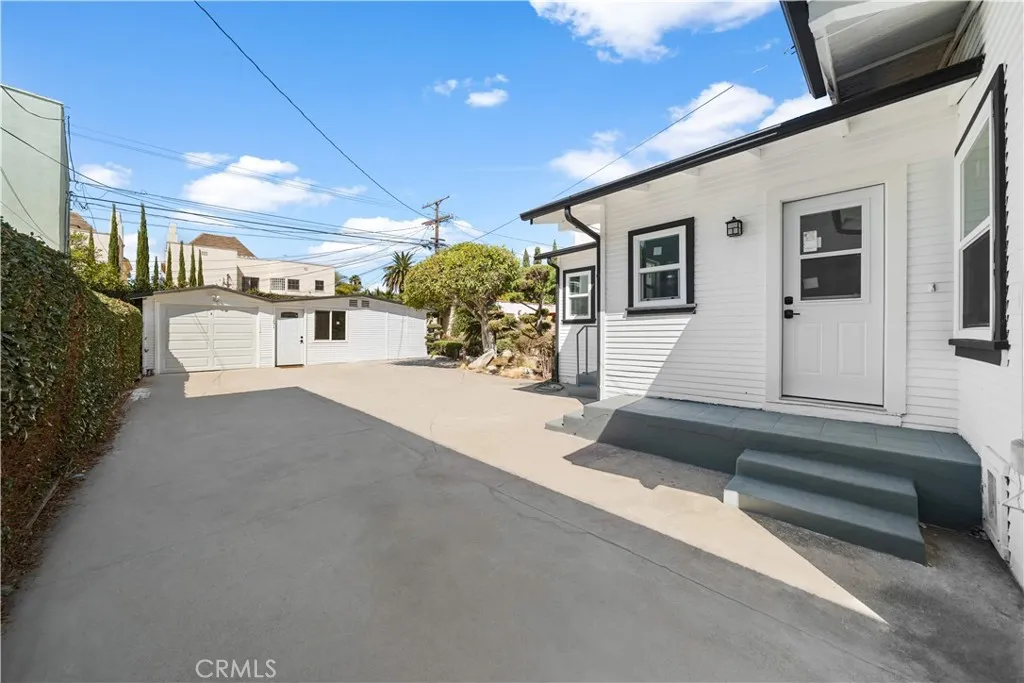 1249 S Burnside Ave, Los Angeles, California 90019 home-pic-26