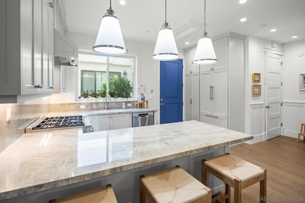 548 G Avenue, Coronado, California 92118 home-pic-8