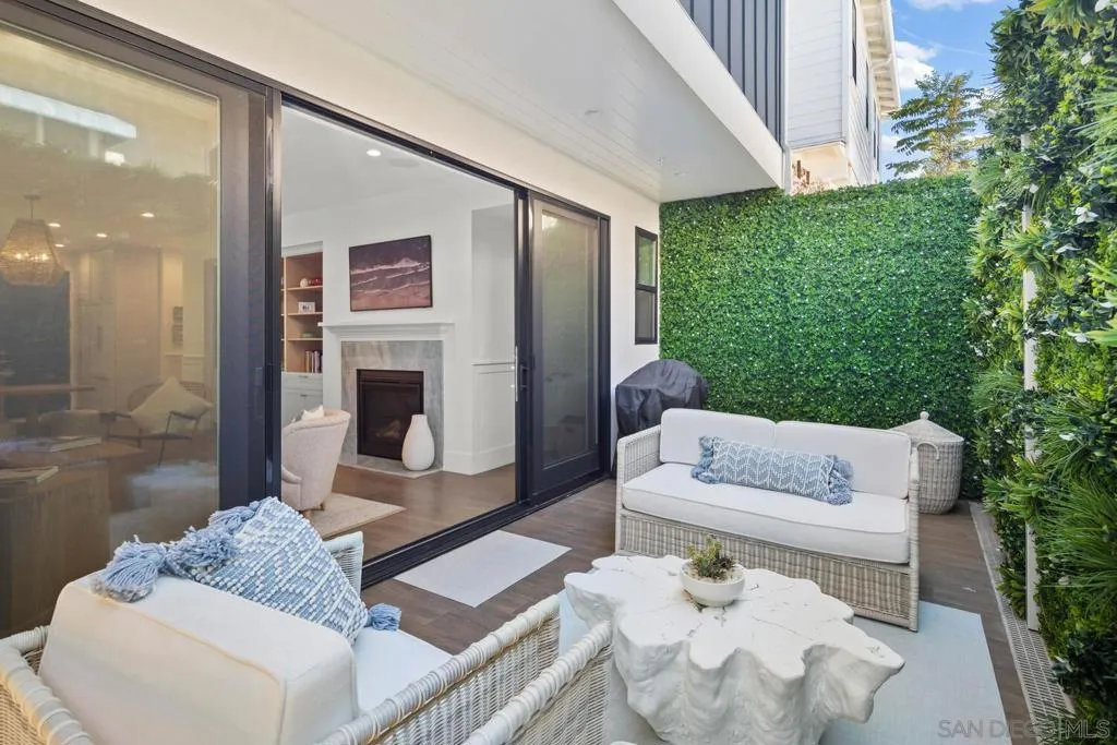 548 G Avenue, Coronado, California 92118 home-pic-13