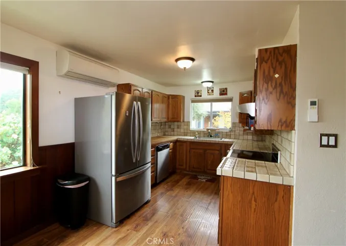 8451 Gibson Lane, Potter Valley, California 95469