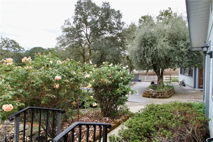 8451 Gibson Lane, Potter Valley, California 95469