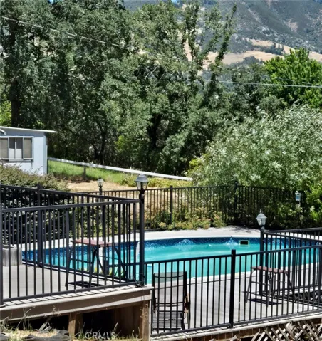 8451 Gibson Lane, Potter Valley, California 95469