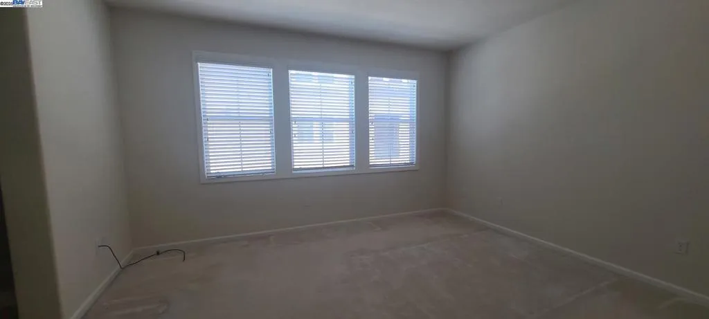 4299 Fitzwilliam St, Dublin, California 94568