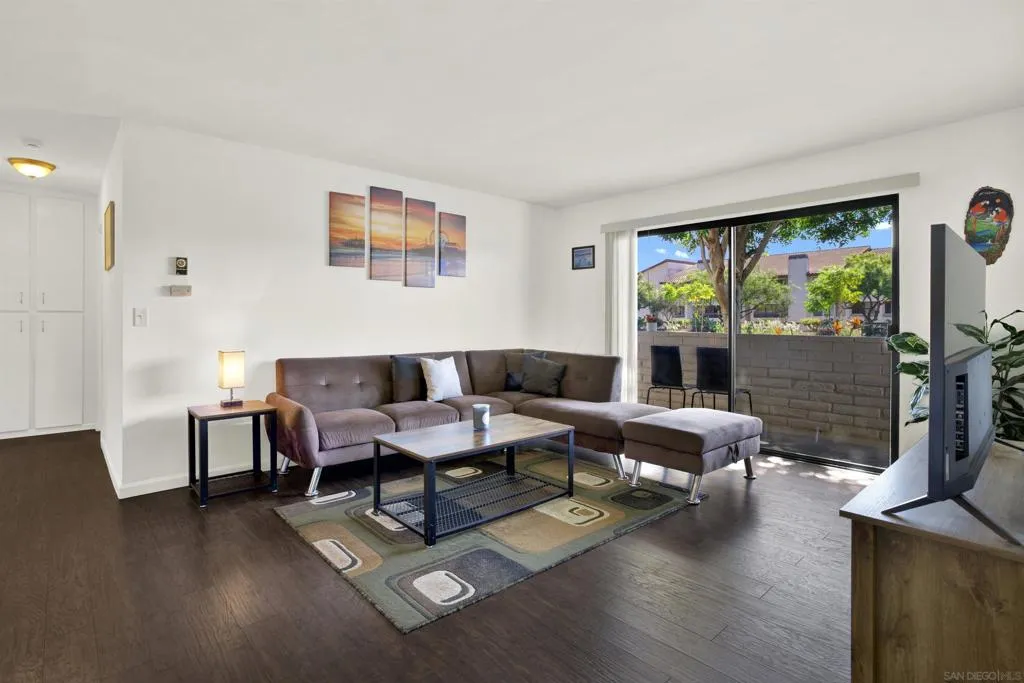 6780 Friars Road 153, San Diego, California 92108 home-pic-2